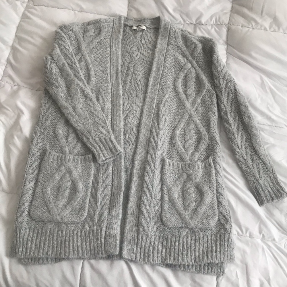 Cabled Gray Merino/Alpaca Madewell Cardigan EUC✨